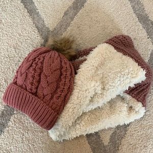 Hat and infinity scarf set (mauve pink)